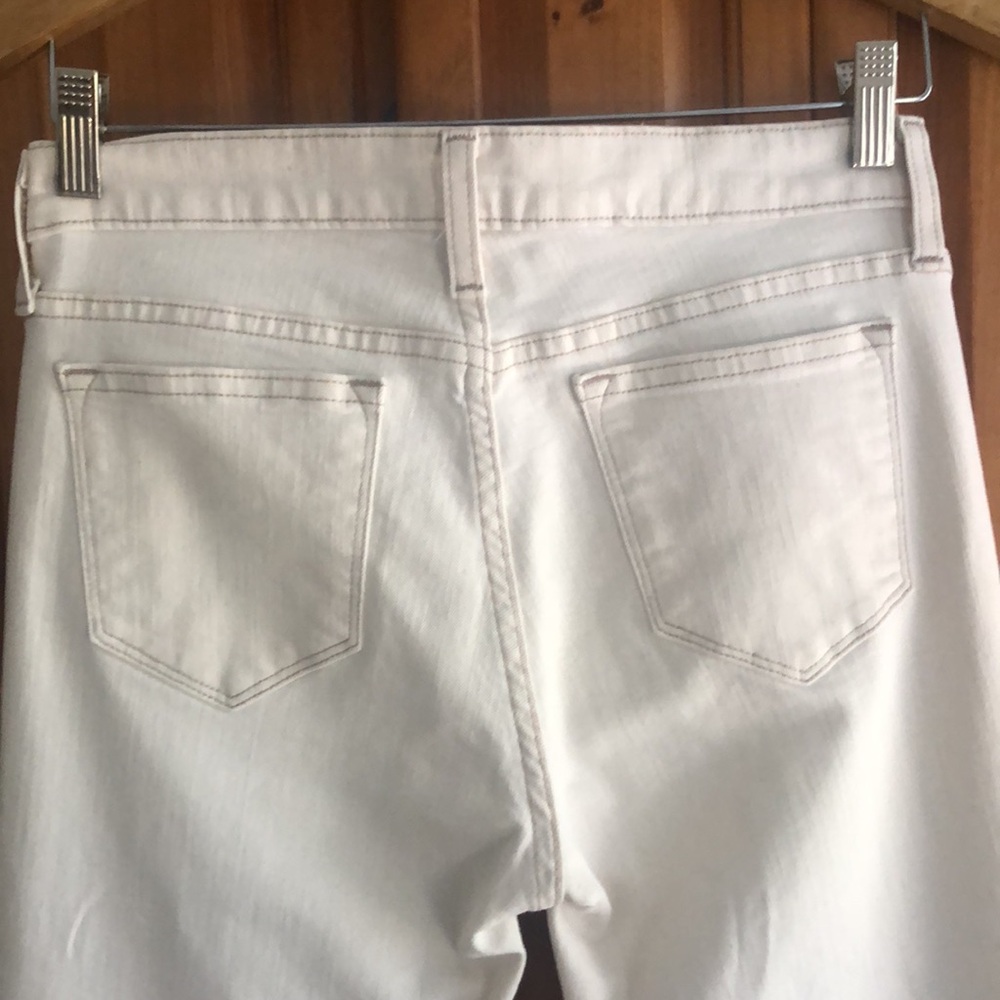 J Crew toothpick cream denim jeans. Classic style great wardrobe staple. - Picture 5 of 11